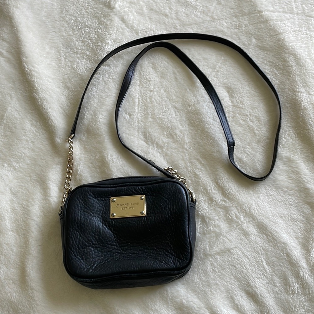 Black Michael Kors bag